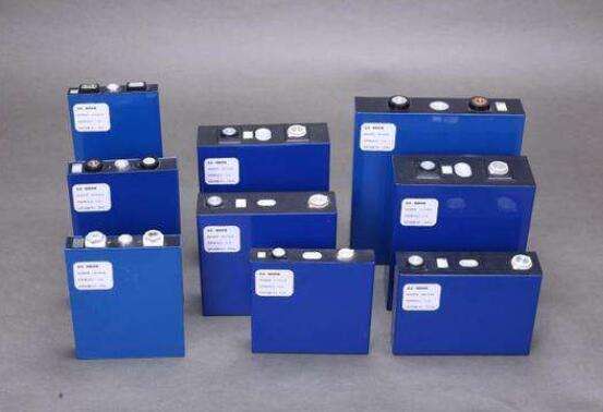 1GWh！中國鐵塔2021-2022年磷酸鐵鋰換電電池招標！